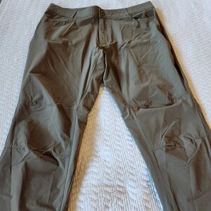 Swiss Tech Hiking Chinos Men's Size 40x32